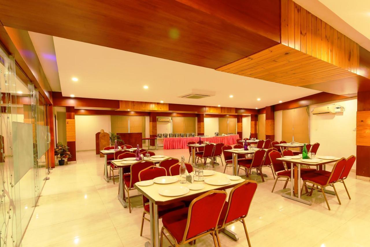 Icon Suites By Bhagini Bangalore Exterior photo